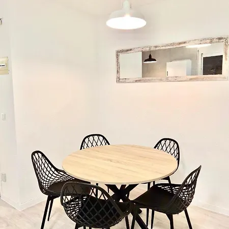Spacieux A 450 M De La Apartment Roses